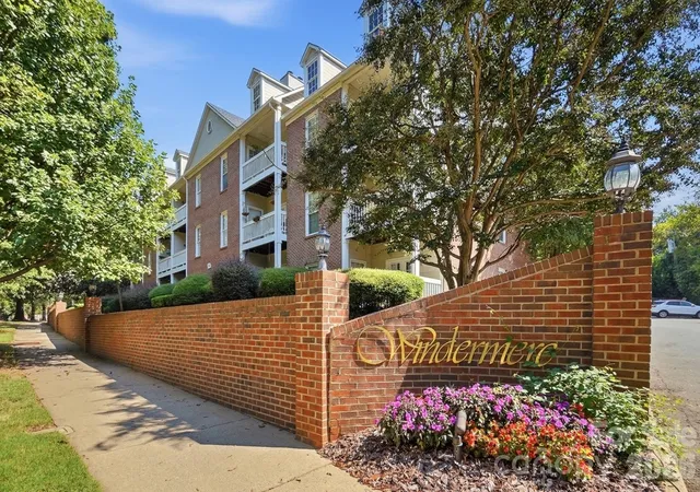 Listing Photo 1 - Condo for sale in building located at 301 Queens Rd, Charlotte, NC 28204 - Unit #207