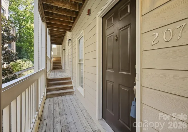 Listing Photo 2 - Condo for sale in building located at 301 Queens Rd, Charlotte, NC 28204 - Unit #207
