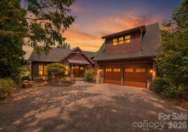 Photo 2 of Mansion for sale at 5140 Beech Blf Dr, Morganton, NC 28655 | MLS# 4420970 | Listing updated on 2026-09-04