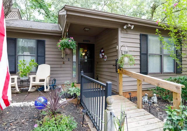 Photo 3 of Condo for sale at 135 Cedar Holw St, Fort Mill, SC 29715 | MLS# 4420989 | Listing updated on 2026-09-04