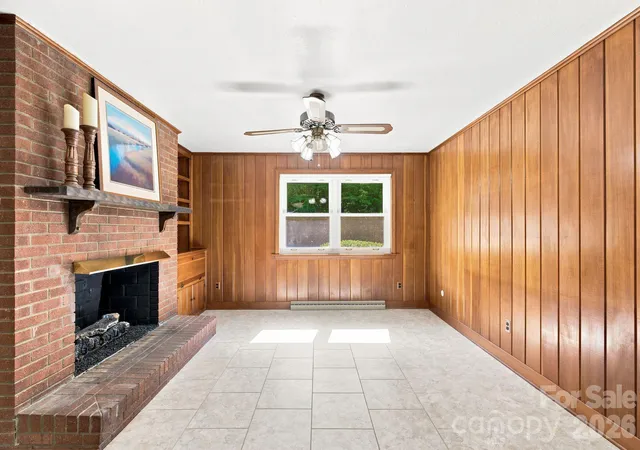 Photo 3 of Sale Pending at 469 Sunset Dr, Winston Salem, NC 27107 | MLS# 4420990 | Listing updated on 2026-09-29