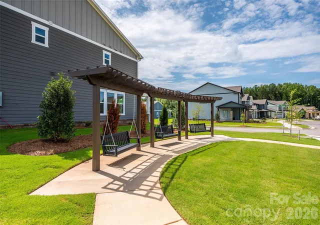 Photo 2 of Single family home for sale at 558 Cape Cod Way, Rock Hill, SC 29732 | MLS# 4421025 | Listing updated on 2026-09-03
