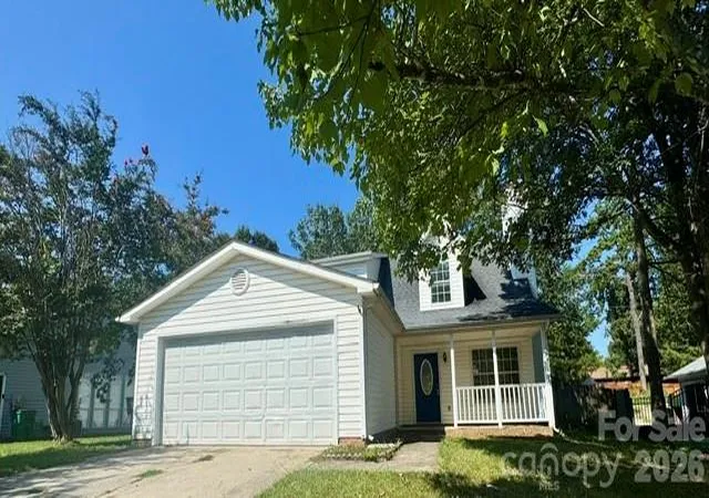 Photo 2 of Single family home for sale at 7736 Prindle Lake Dr, Charlotte, NC 28227 | MLS# 4421098 | Listing updated on 2026-09-03