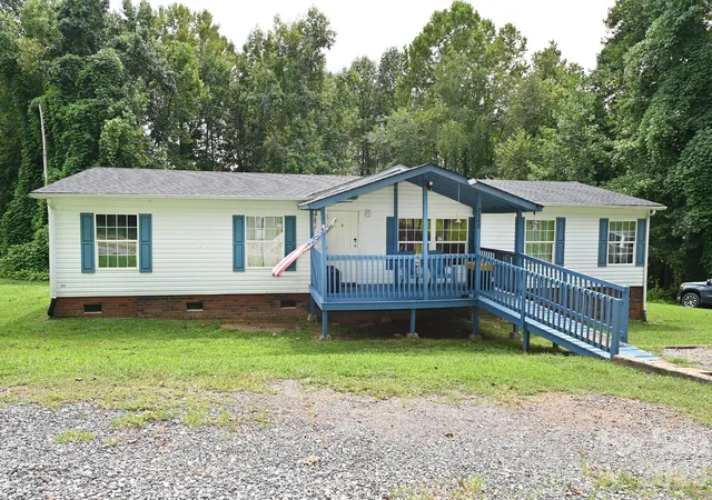 Photo 2 of Single family home for sale at 2348 John Coffey Rd, Morganton, NC 28655 | MLS# 4421105 | Listing updated on 2026-09-04