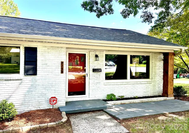 Photo 1 of Single family home for sale at 2255 Falmouth Rd, Charlotte, NC 28205 | MLS# 4421108 | Listing updated on 2026-09-04