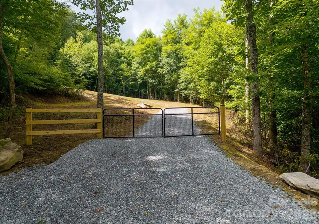 Photo 4 of Land for sale at 00 Sugar Cvs Rd, Clyde, NC 28721 | MLS# 4421297 | Listing updated on 2026-09-03