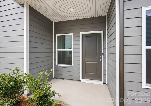 Photo 2 of Townhouse for sale at 13027 Muscovy Ct, Charlotte, NC 28269 | MLS# 4421304 | Listing updated on 2026-09-09