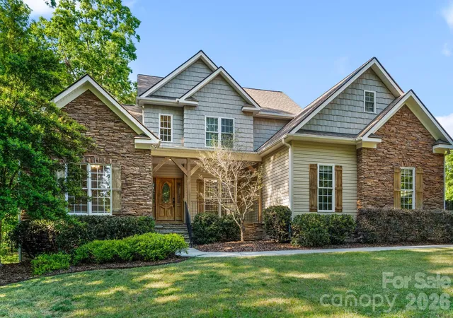 Photo 4 of Single family home for sale at 3321 Lower Lake Rd, Thomasville, NC 27360 | MLS# 4421402 | Listing updated on 2026-09-07
