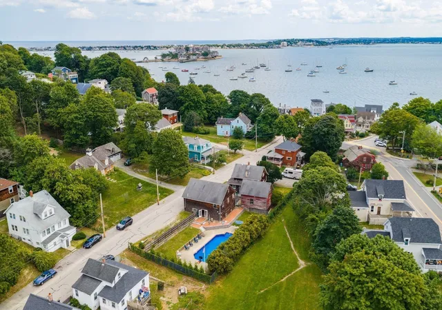 Photo 1 of Single family home for sale at 117 Spring St, Hull, MA 02045 | MLS# 73574790 | Listing updated on 2026-09-13