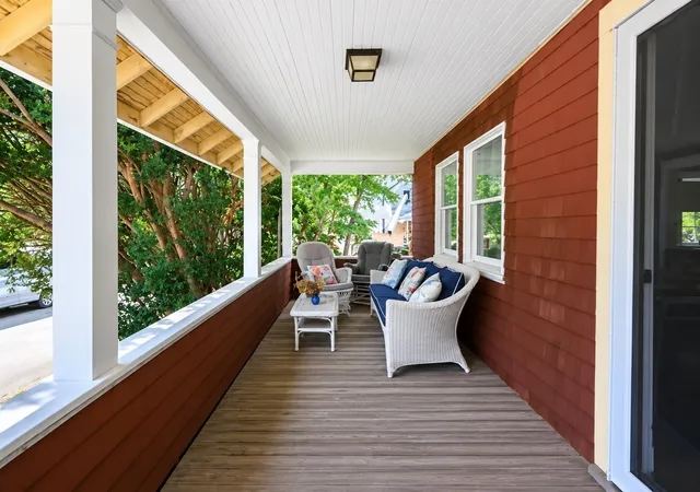 Photo 3 of Single family home for sale at 117 Spring St, Hull, MA 02045 | MLS# 73574790 | Listing updated on 2026-09-13
