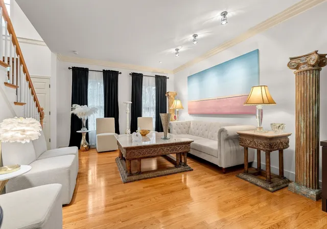 Photo 4 of Sale Pending at 10 Holly Ln, Beverly, MA 01915 | MLS# 73572753 | Listing updated on 2026-09-30