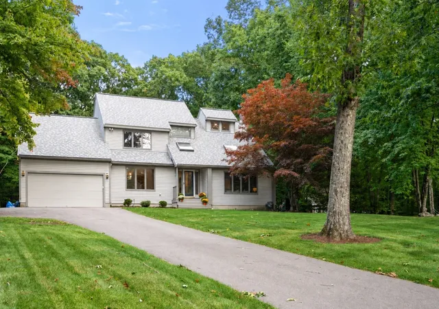 Photo 2 of Single family home for sale at 31 Raymond Way, Ashland, MA 01721 | MLS# 73582464 | Listing updated on 2026-10-14
