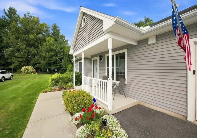 Photo 1 of Sale Pending at 9 Parc Pl #2, Southampton, MA 01073 | MLS# 73571038 | Listing updated on 2026-09-15