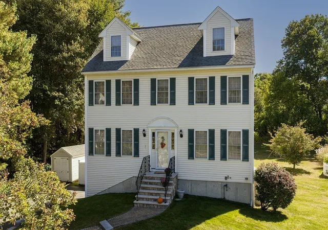 Single family home for sale at 3 Etta Rd, Billerica, MA 01821 | MLS# 73588088