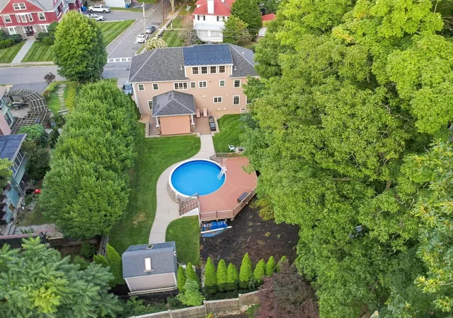 Photo 4 of Single family home for sale at 5 Dell Ave, Wakefield, MA 01880 | MLS# 73574972 | Listing updated on 2026-09-14