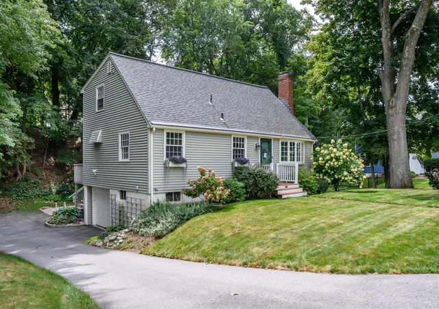 Photo 2 of Single family home for sale at 37 Pine St, Natick, MA 01760 | MLS# 73575565 | Listing updated on 2026-09-14