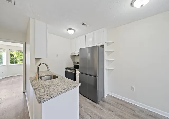 Photo 3 of Condo for sale at 117 Tall Oaks Dr #H, South Weymouth, MA 02190 | MLS# 73589287 | Listing updated on 2026-10-14