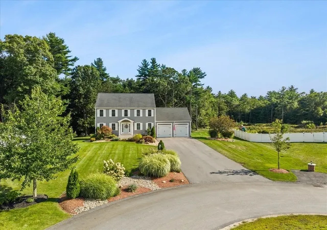 Photo 2 of Single family home for sale at 32 Pocksha Dr, Middleboro, MA 02346 | MLS# 73573236 | Listing updated on 2026-09-13