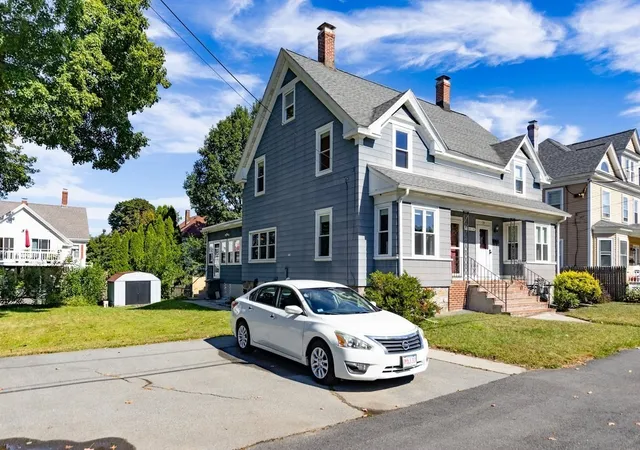 Photo 2 of Sale Pending at 31 Sargent St #31, North Andover, MA 01845 | MLS# 73575854 | Listing updated on 2026-09-27