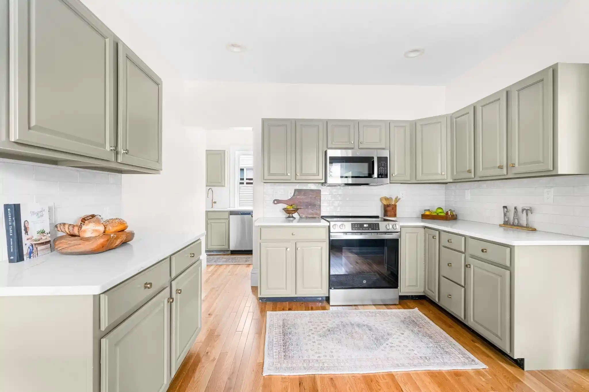 Listing Photo 1 - Condo for sale in 9 Prospect Hl Ave located at 9 Prospect Hl Ave, Somerville, MA 02143 - Unit 9 Prospect Hl Ave