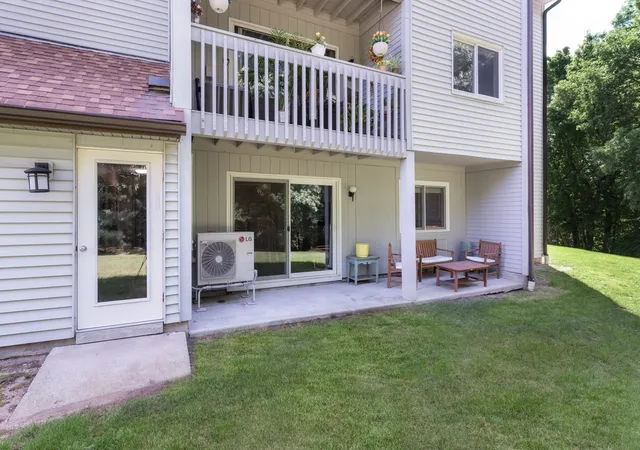 Photo 1 of Sale Pending at 802 Franklin Xing #802, Franklin, MA 02038 | MLS# 73576187 | Listing updated on 2026-10-14