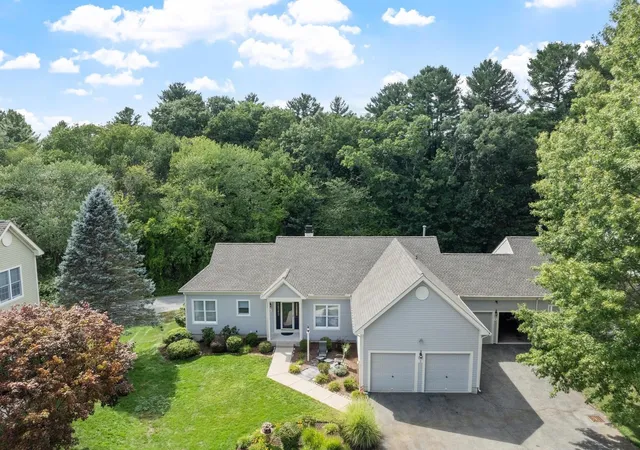 Photo 2 of Sale Pending at 2 Nelson Cir, Bedford, MA 01730 | MLS# 73573785 | Listing updated on 2026-09-30