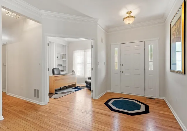 Photo 3 of Sale Pending at 2 Nelson Cir, Bedford, MA 01730 | MLS# 73573785 | Listing updated on 2026-09-30