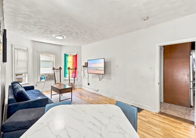 Listing Photo 5 - Condo for sale in building located at 8-10 Dane St, Everett, MA 02149