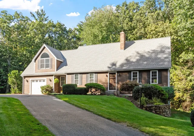 Single family home for sale at 58 Williamsville Rd, Hubbardston, MA 01452 | MLS# 73581858