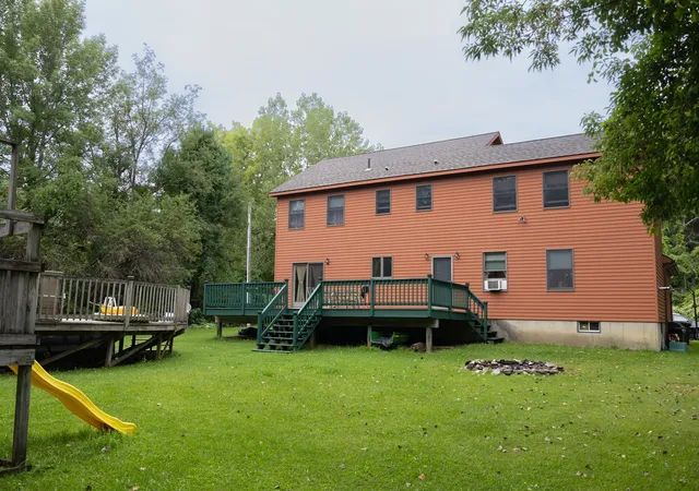 Photo 3 of Single family home for sale at 40 8th Street, Pittsfield, MA 01201 | MLS# 73575836 | Listing updated on 2026-09-15