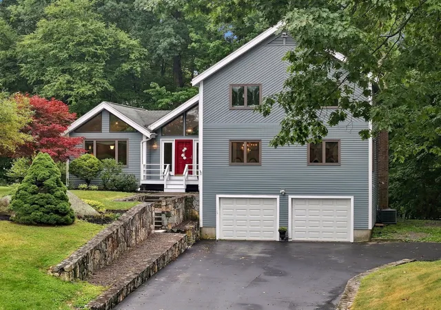 Photo 1 of Sale Pending at 1 Utica Dr, Hudson, MA 01749 | MLS# 73571041 | Listing updated on 2026-09-29