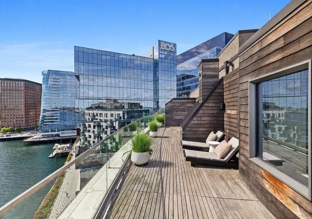 Photo 3 of Condo for sale at 300 Pier 4 Blvd #PHJ, Boston, MA 02210 | MLS# 73588915 | Listing updated on 2026-10-13