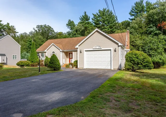 Photo 30 of Single family home for sale at 380 Spruce St, Bridgewater, MA 02324 | MLS# 73571323 | Listing updated on 2026-10-07