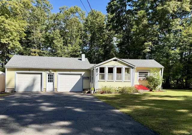 Photo 1 of Single family home for sale at 64 Munsell St, Belchertown, MA 01007 | MLS# 73580388 | Listing updated on 2026-10-05