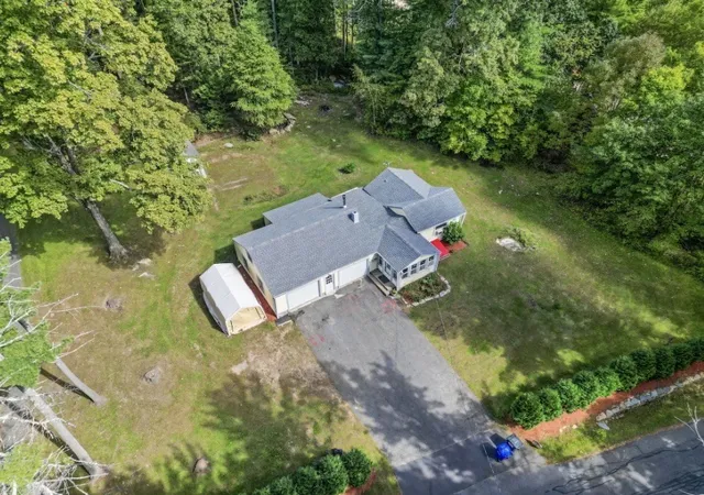 Photo 3 of Single family home for sale at 64 Munsell St, Belchertown, MA 01007 | MLS# 73580388 | Listing updated on 2026-10-05