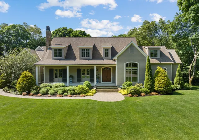 Photo 1 of Sale Pending at 21 Bemis St, Weston, MA 02493 | MLS# 73573357 | Listing updated on 2026-09-25