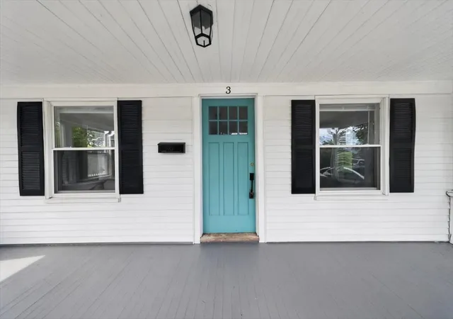 Photo 2 of Sale Pending at 3 Thomas St, Kingston, MA 02364 | MLS# 73570826 | Listing updated on 2026-09-23