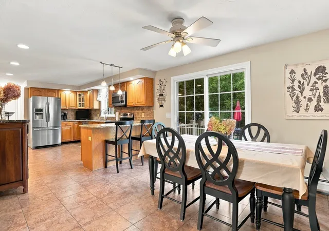 Photo 3 of Single family home for sale at 7 Keely Dr, Charlton, MA 01507 | MLS# 73584618 | Listing updated on 2026-10-10