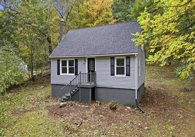 Photo 1 of Single family home for sale at 293 Mill St, Gardner, MA 01440 | MLS# 73585932 | Listing updated on 2026-10-26