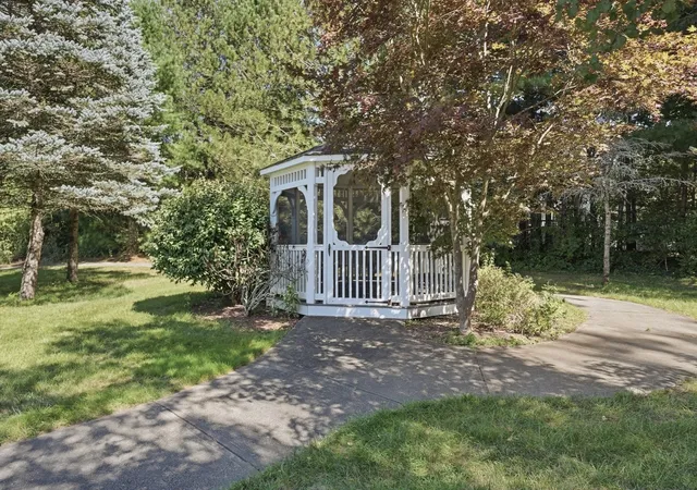 Photo 3 of Sale Pending at 4 Concord Ct #A, Webster, MA 01570 | MLS# 73578923 | Listing updated on 2026-10-13