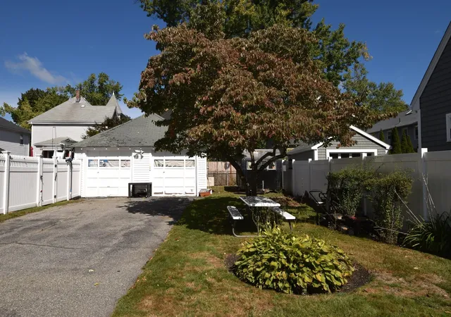 Photo 3 of Sale Pending at 10 Holly St, Watertown, MA 02472 | MLS# 73582281 | Listing updated on 2026-10-12