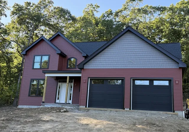 Photo 3 of Single family home for sale at 47 Southwick Rd, Sutton, MA 01590 | MLS# 73579351 | Listing updated on 2026-09-21