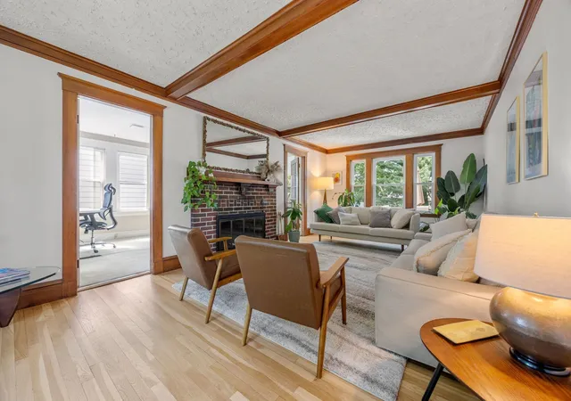 Photo 4 of Sale Pending at 25 Lovell Rd, Watertown, MA 02472 | MLS# 73581115 | Listing updated on 2026-10-03