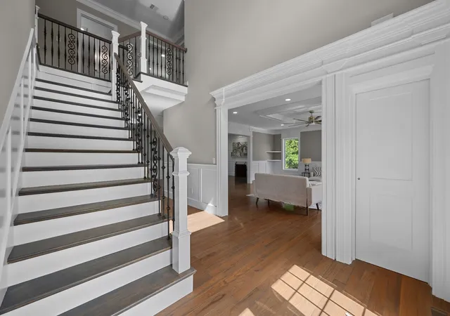 Photo 3 of Single family home for sale at 603 South St, Shrewsbury, MA 01545 | MLS# 73575757 | Listing updated on 2026-09-14