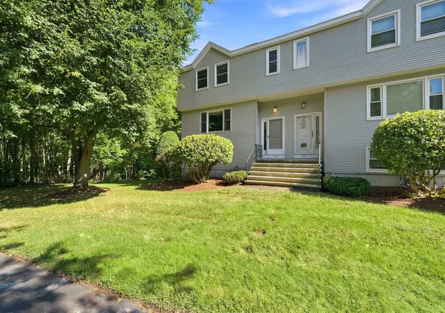 Condo for sale at 43 Villa Roma Dr #43, Tewksbury, MA 01876 | MLS# 73573184