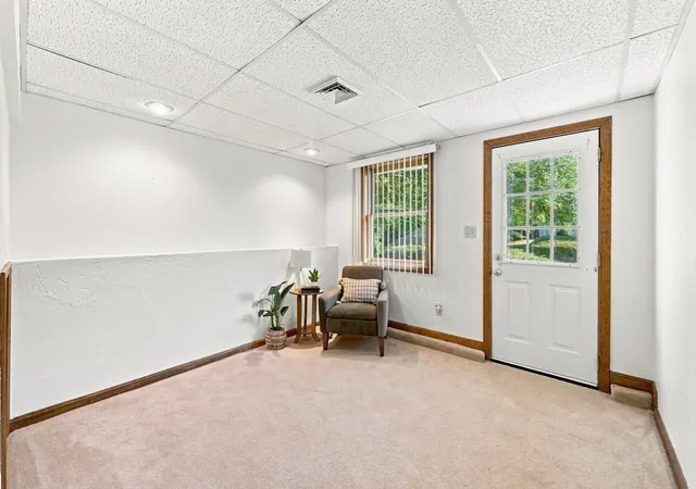 Photo 4 of Sale Pending at 43 Villa Roma Dr #43, Tewksbury, MA 01876 | MLS# 73573184 | Listing updated on 2026-09-29