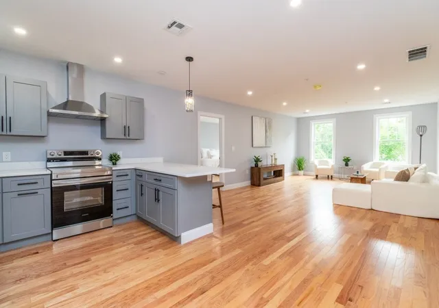 Photo 2 of Condo for sale at 585 Washington St #206, Quincy, MA 02169 | MLS# 73588418 | Listing updated on 2026-10-12