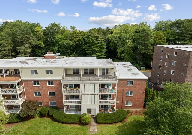 Photo 1 of Condo for sale at 20 Hamilton Rd #401, Arlington, MA 02474 | MLS# 73574204 | Listing updated on 2026-09-15