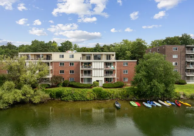 Photo 2 of Condo for sale at 20 Hamilton Rd #401, Arlington, MA 02474 | MLS# 73574204 | Listing updated on 2026-09-15