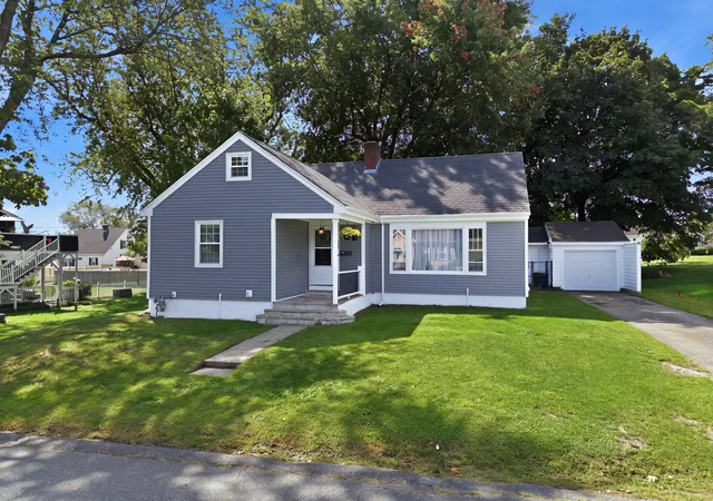 Photo 3 of Single family home for sale at 283 Longhill Ave, Somerset, MA 02726 | MLS# 73572450 | Listing updated on 2026-09-28